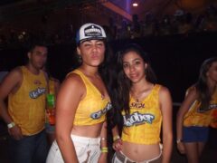 Oktober 10 Anos